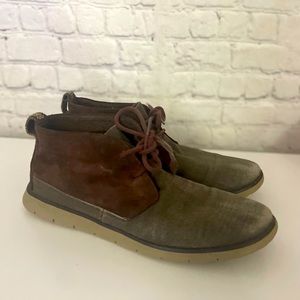 MENS gently pre-worned UGG suade boots.. size 11.5